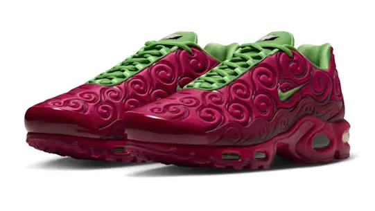 ワンピースカード】プレミアムカードコレクション Nikeコラボ